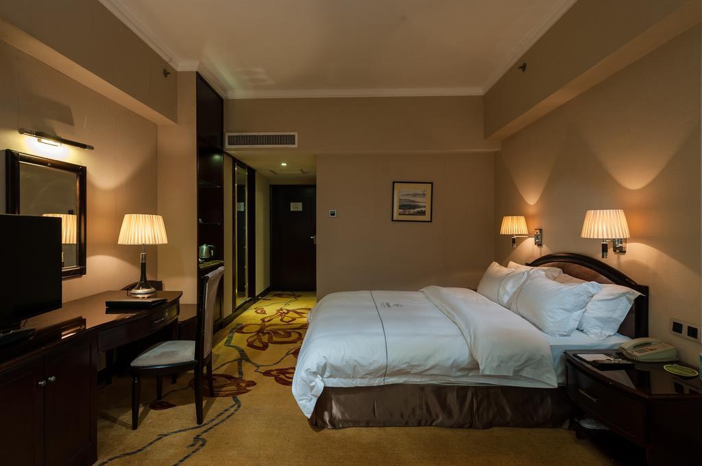 Gangrun Hotel Guangzhou Beijing Road Branch Exterior foto