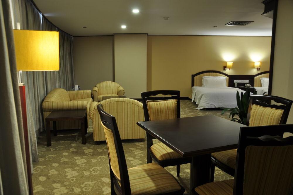Gangrun Hotel Guangzhou Beijing Road Branch Exterior foto